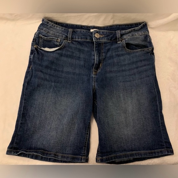 Maurices Pants - m jeans by Maurices Demin Shorts